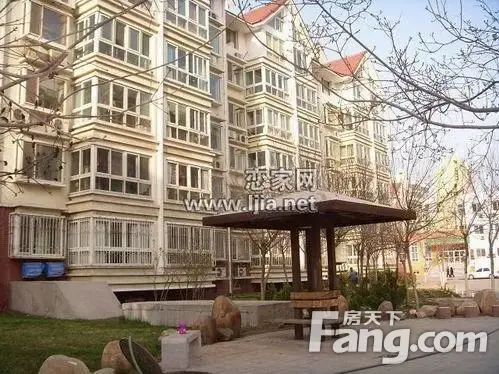 振兴园3室2厅1卫南北朝向1800.00元/月出租