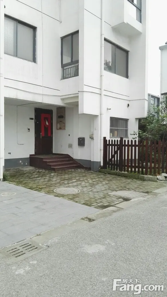 新港名墅花园别墅二手房实景图