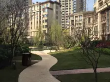 大竹林 龙湖江与城薇澜岸四房350万