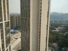 4.5双轻轨,近商圈邻轻轨 ,刚需,过渡民水电住宅