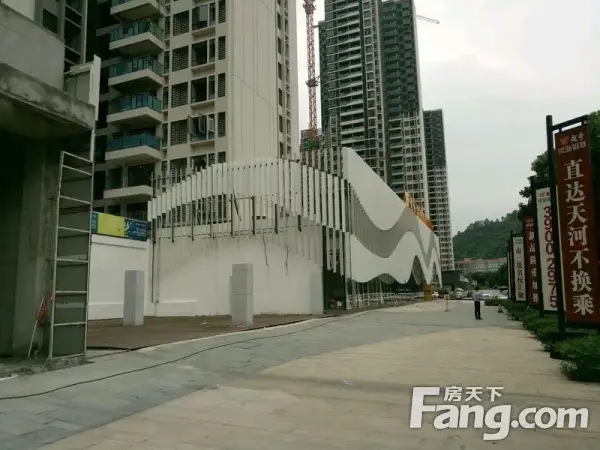 越秀滨海御城商铺商铺出售,地铁上盖 临街商铺