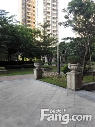 康联汇展中央