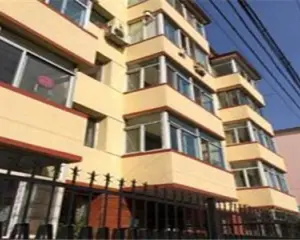 鼓楼人大楼,三居室,采光好,满小,带阳台,