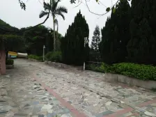 康湖山庄三房连天台,有100平方露台