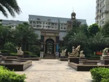 西平时代城《带车位大户4+1 仰卧泳池园景 两梯两户》