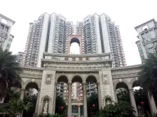 商圈内+轻轨近+户型好+朝向好+采光好