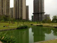 大学城 金科廊桥水乡馥溪美四房432万