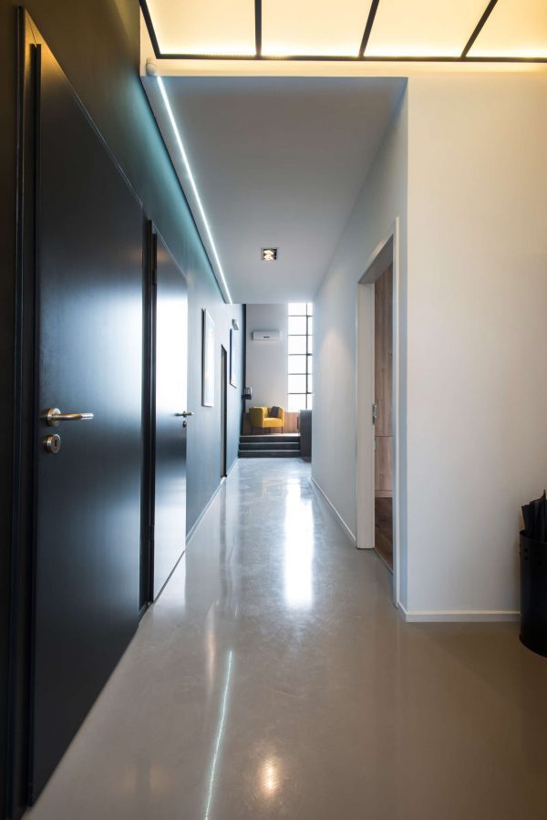 88平米的工作室改造成现代loft公寓