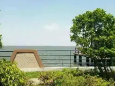 月亮湾一室一厅的小户型,采光充足