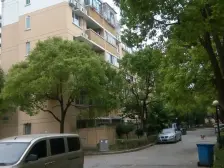 交通便利,环境优美,房型正气,得房率高