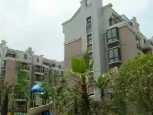 电梯两房、满五年税费低,电梯中间楼层,前后无遮挡