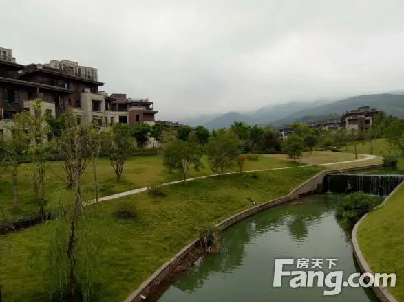 金科廊桥水乡别墅实景图