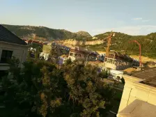 海尔绿城全运村玫瑰园 4室2厅 南 北