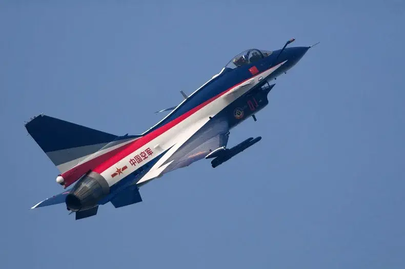 歼十阅兵仿真军【报价 价格 图片 参数】-家居饰品金属材料金属材料